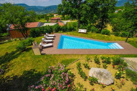 ISTRIA, BUZET - Holiday house on a hill