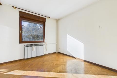 Huis Giznik, Samobor, 399m2