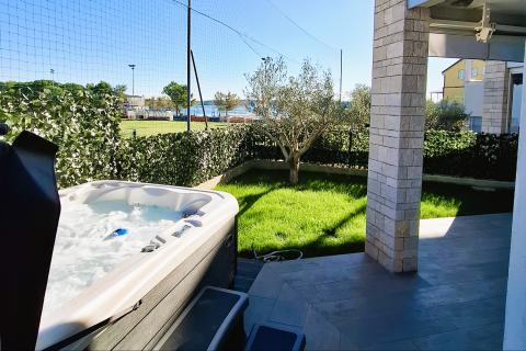 Flat/Appartement Novigrad, 49,22m2