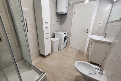 Flat/Appartement Sar&scaron;oni, Vi&scaron;kovo, 82,75m2