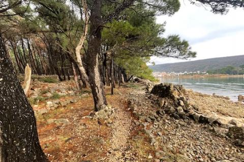 Niet bouwgrond Krk, 1.397m2