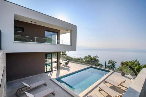 Haus Medveja, Lovran, 235m2