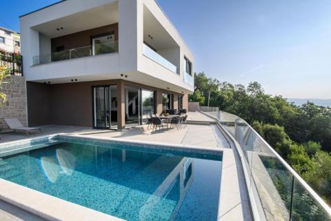 Haus Medveja, Lovran, 235m2