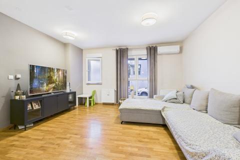 Flat/Appartement Jarun, Tre&scaron;njevka - Jug, 100m2