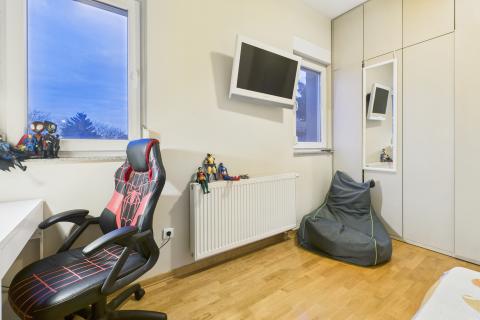 Flat/Appartement Jarun, Tre&scaron;njevka - Jug, 100m2