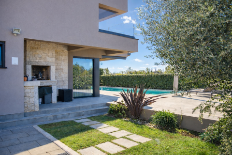 ISTRIA, POREČ - Luxurious modern house 500 m from the sea