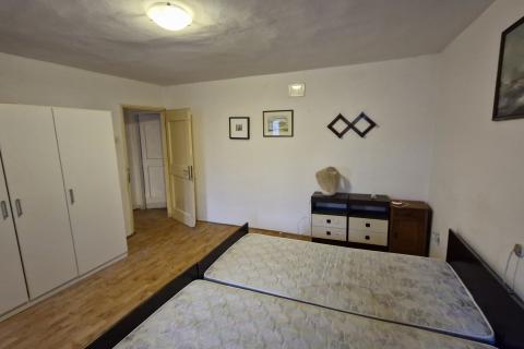 Huis Rovinjsko Selo, Rovinj, 90m2