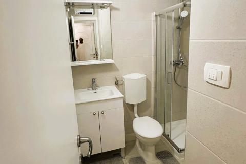 Истрия, Новиград, однокомнатная квартира с галереей, 200 м от моря