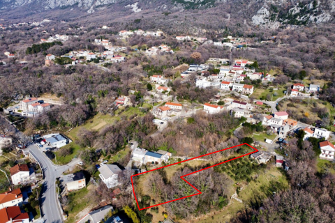 Нови Винодолски, Брибир &ndash; строительный участок площадью 1 338 м&sup2;