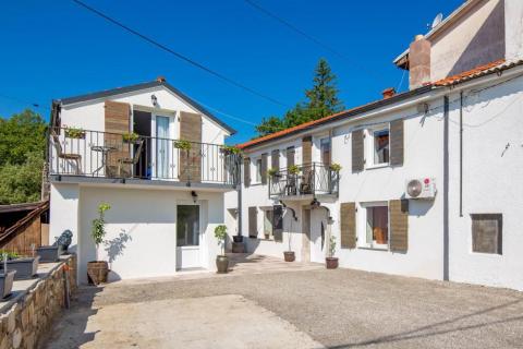 Rijeka, Jurdani, Unikatno imanje s 4 kamene kuće, 310m2