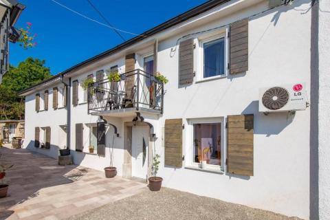 Rijeka, Jurdani, Unikatno imanje s 4 kamene kuće, 310m2