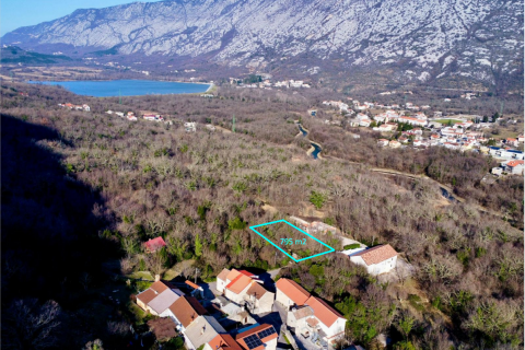 Crikvenica, Tribalj - građevinsko zemlji&scaron;te za investiciju