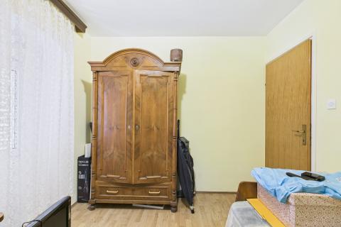 Crikvenica, Selce - kuća sa poslovnim prostorom 1. red uz more