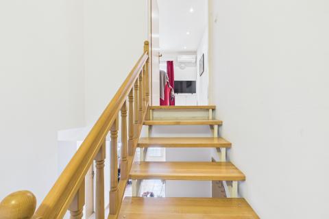 Crikvenica, Selce - kuća sa poslovnim prostorom 1. red uz more