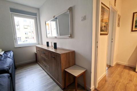 Umag,Moela-dvosoban stan,prizemlje