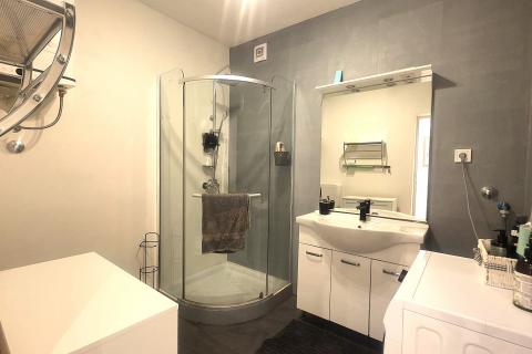 Umag,Moela-dvosoban stan,prizemlje