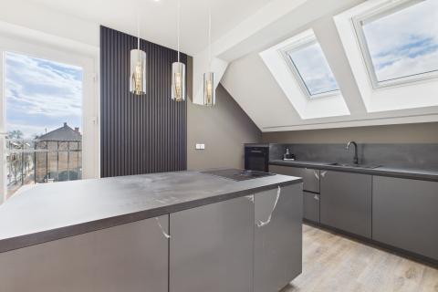 Karlovac, Rakovac - trosoban renoviran stan 135 m2