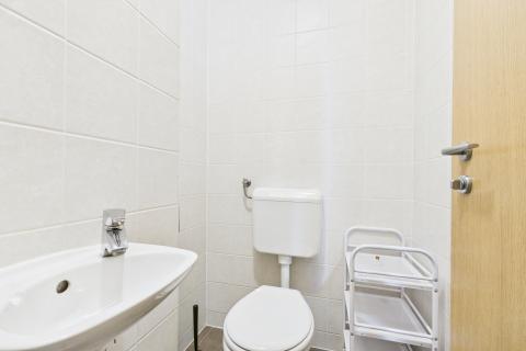 Zagreb, Stenjevec - četverosoban stan, lift, garaža