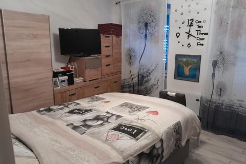 Istra,Pula,jednosoban stan,drugi red do mora