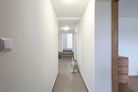 Kuća, Karlovac okolica | Moderna kuća za radnike 200m2, dvori&scaron;te 5200m2