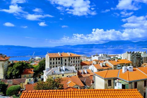 Rijeka, Belveder- stan s balkonom i pogledom na more