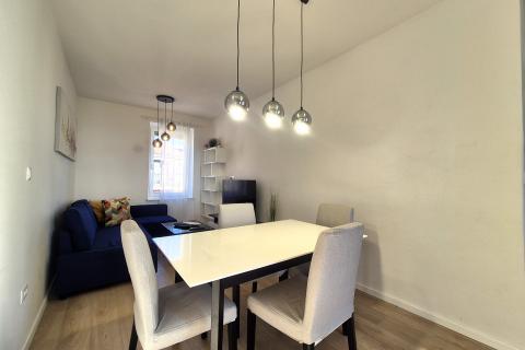 Rijeka, Belveder- stan s balkonom i pogledom na more