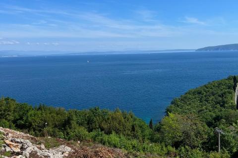 Земельный участок строительного назначения Medveja, Lovran, 1.083m2