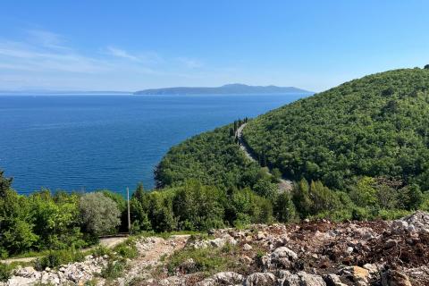 Земельный участок строительного назначения Medveja, Lovran, 1.083m2