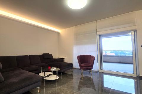 Istrien, Umag &ndash; Neubauwohnung mit 3 Schlafzimmern