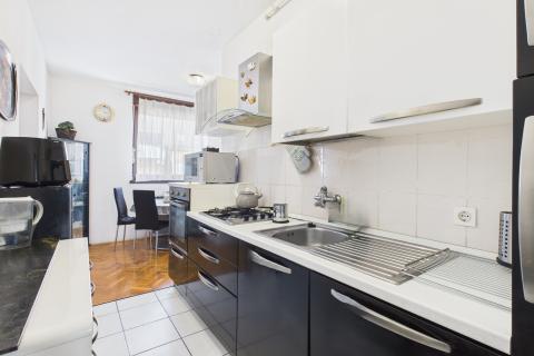 Condo/Apartment Sesvetski Kraljevec, Sesvete, 92,41m2