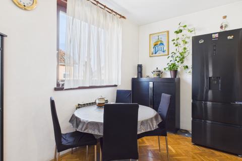 Condo/Apartment Sesvetski Kraljevec, Sesvete, 92,41m2