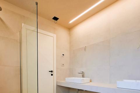 Poreč, okolica, Moderna samostojeća kuća s bazenom