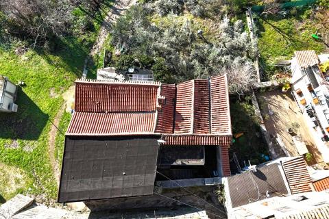 Istra,Buje-dvije kuće s dvori&scaron;tem i pogledom na more