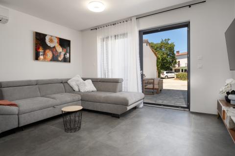 Stanovanje/Apartma Funtana, 99m2