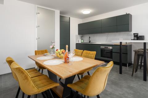 Stanovanje/Apartma Funtana, 99m2