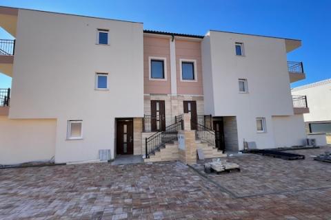 Otok Krk,Njivice,novogradnja,500 m od mora