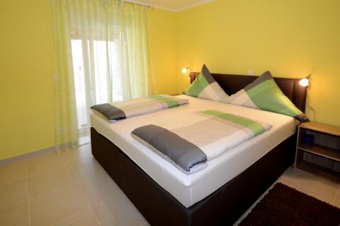 Istra, Vi&scaron;njan, okolica - Apartmanska kuća s bazenom