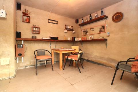 Žažina, kuća s voćnjakom i garažom, 52m2