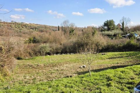 Istra, Brtonigla &ndash; građevinsko zemlji&scaron;te s projektom, 702 m&sup2;