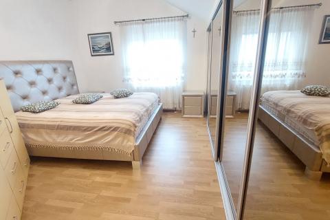 Flat/Appartement Centar, Zapre&scaron;ić, 100m2