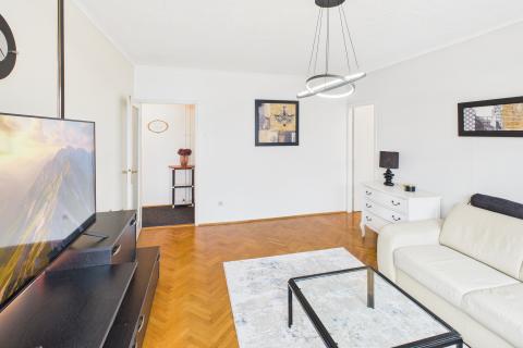 Stanovanje/Apartma Srednjaci, Tre&scaron;njevka - Jug, 46,72m2