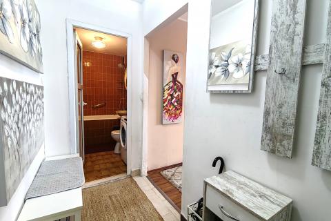 Zagreb, Jarun - trosoban stan za najam