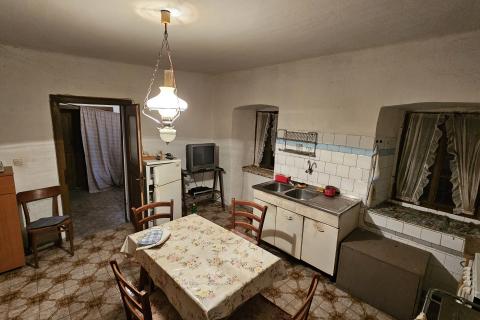 Istra, Buzet, autohtona rezidencija u srcu Istre - 360 m2