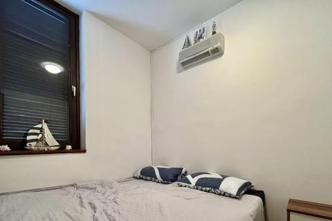 Istra, Červar-Porat - stan s dvije spavaće sobe i dvije terase 100 m od mora