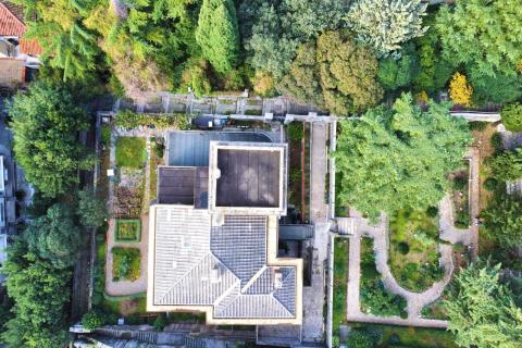 Huis Pećine, Rijeka, 465m2