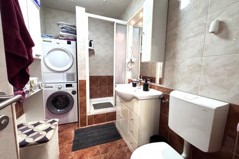 Velika Gorica, Visoki Brijeg, stan 2S+DB