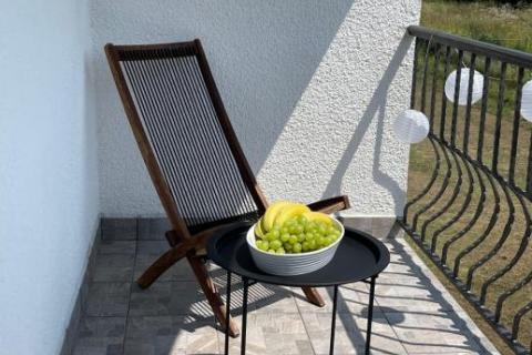 Istra,Loborika-kuća sa velikom okućnicom i garažom