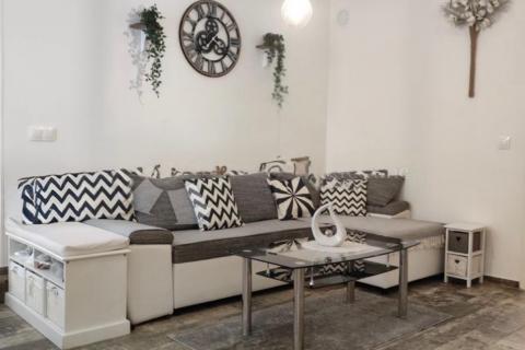 Senj, stari grad &ndash; renoviran apartman 37 m&sup2;