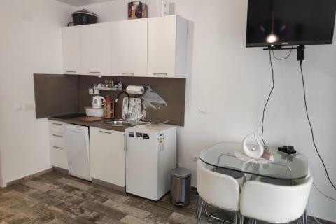 Senj, stari grad &ndash; renoviran apartman 37 m&sup2;