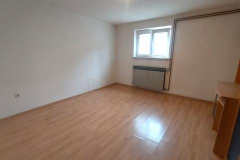 Huis Trnava, Donja Dubrava, 250m2